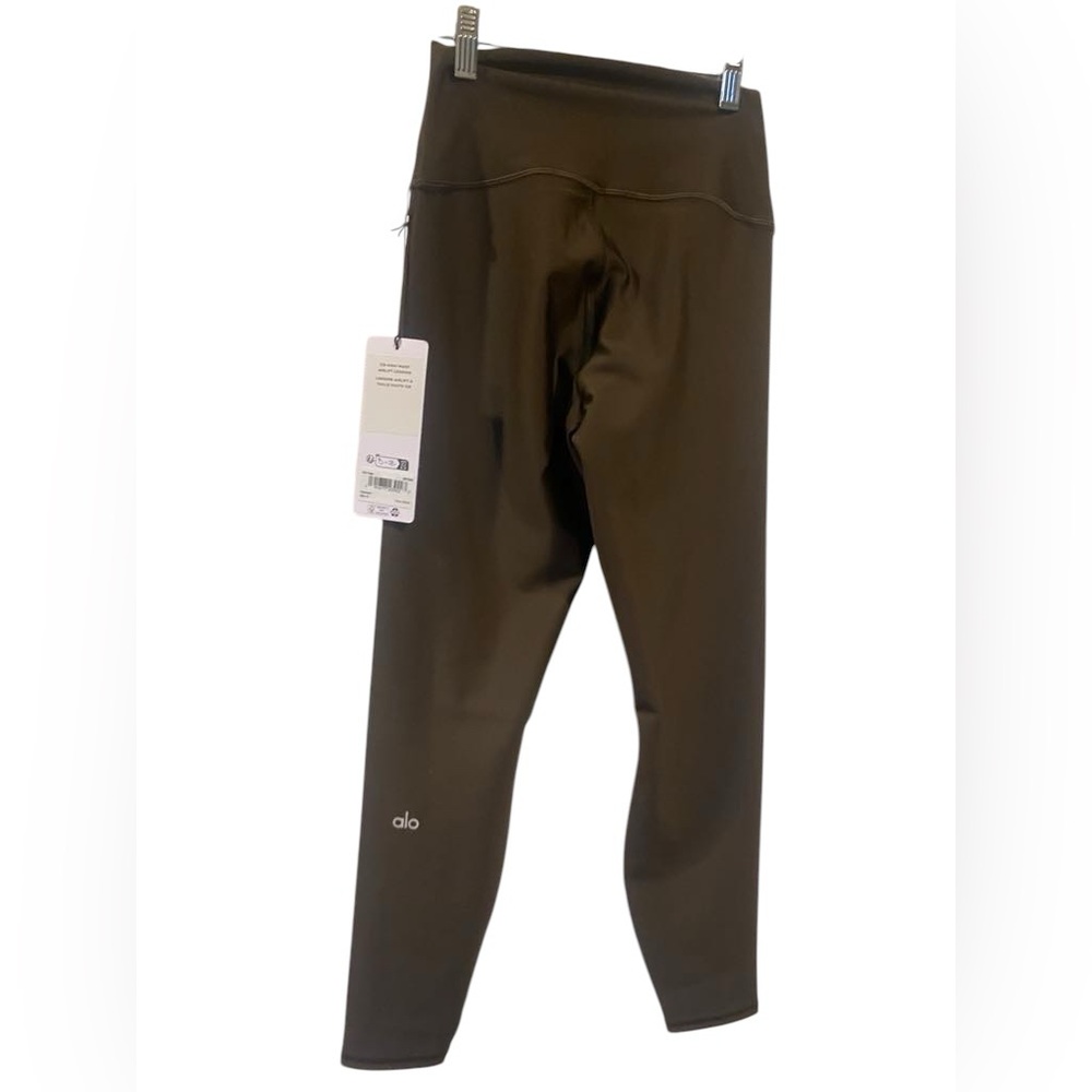 NWT ALO 7/8 Airlift Leggings in Espresso - Picture 3 of 5